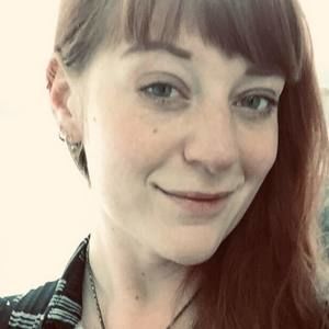 Meet your Posher, Valerie